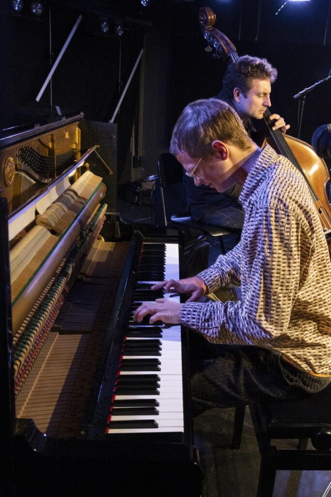 Rasmus Sørensen Ben Webster Prize Winners: Rasmus Sørensen (piano), Thomas Fonnesbæk (bas), Morten Lund (trommer)