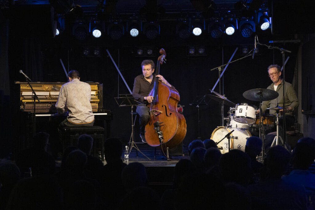 Rasmus Sørensen Ben Webster Prize Winners: Rasmus Sørensen (piano), Thomas Fonnesbæk (bas), Morten Lund (trommer)